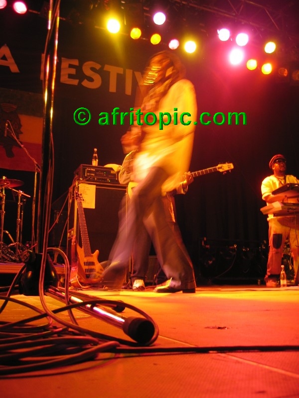 ../Images/AfricaFestival-27-28May05 151.jpg